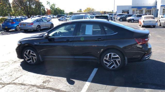 used 2022 Volkswagen Jetta car, priced at $22,995