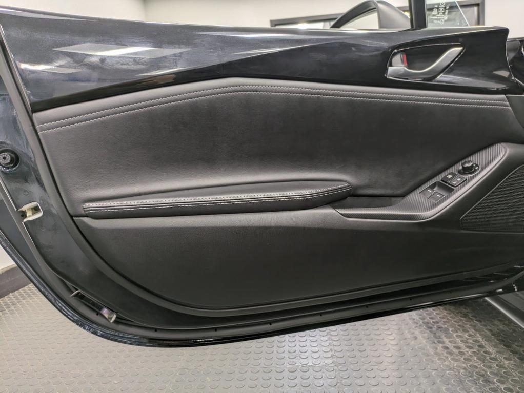 used 2024 Mazda MX-5 Miata car