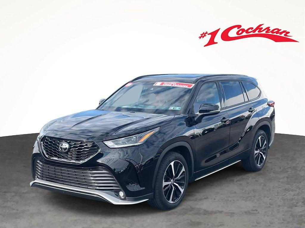 used 2022 Toyota Highlander car, priced at $35,937