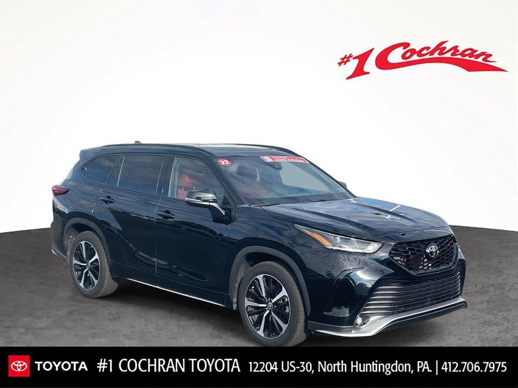 used 2022 Toyota Highlander car, priced at $35,937