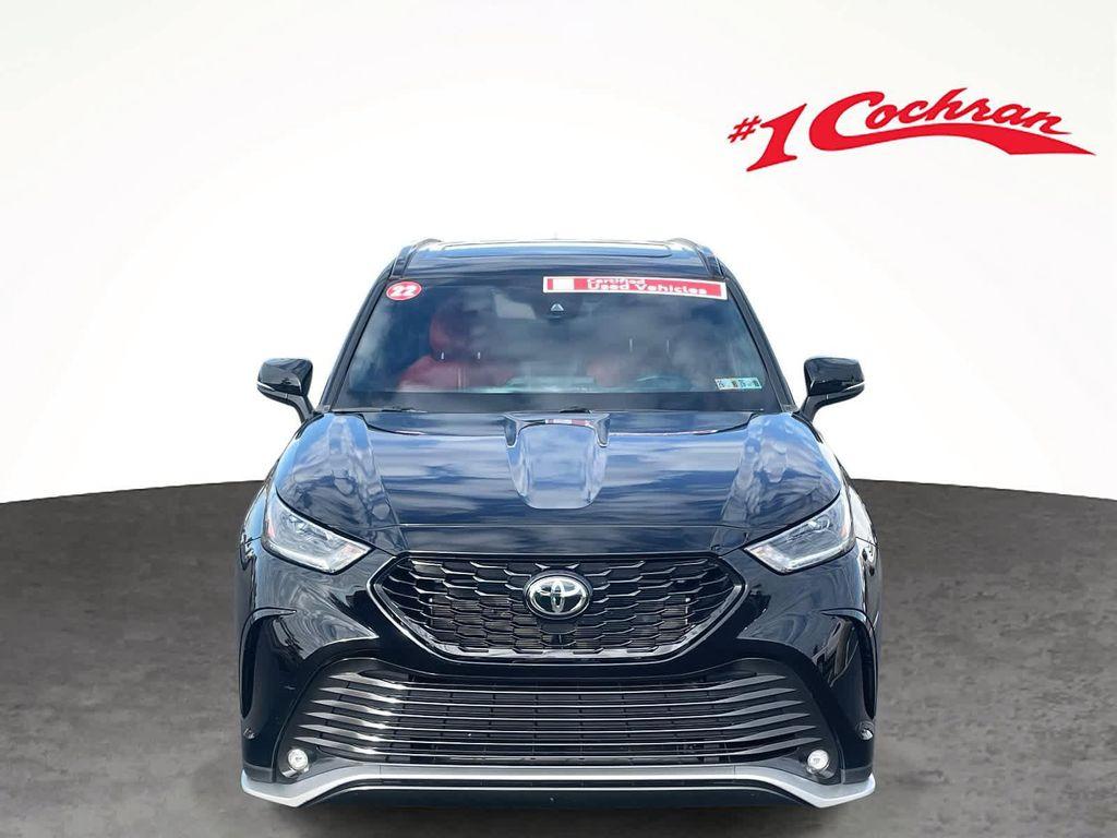 used 2022 Toyota Highlander car, priced at $35,937