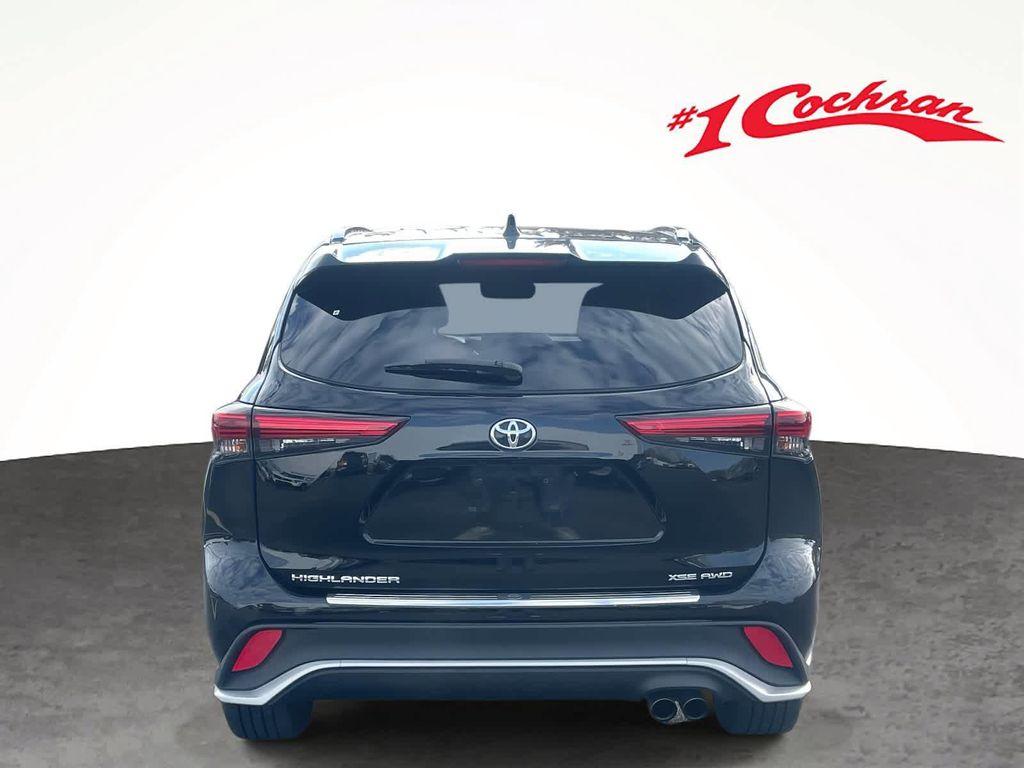 used 2022 Toyota Highlander car, priced at $35,937