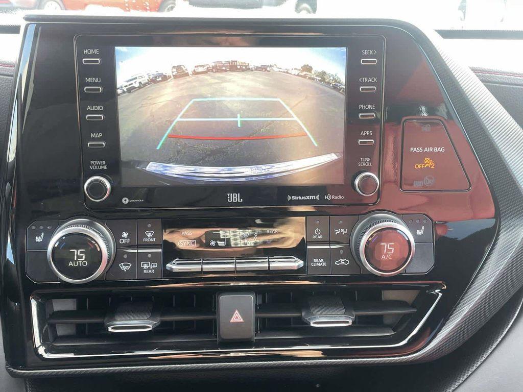 used 2022 Toyota Highlander car, priced at $35,937