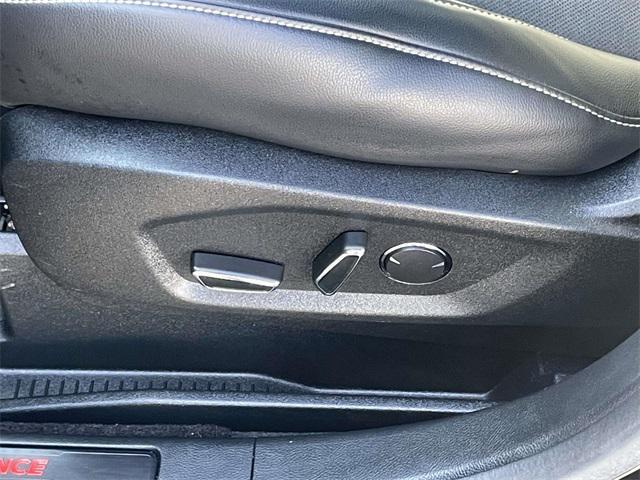 used 2019 Ford Edge car, priced at $18,250