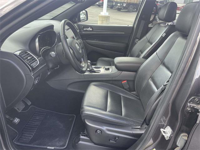 used 2021 Jeep Grand Cherokee car, priced at $29,305