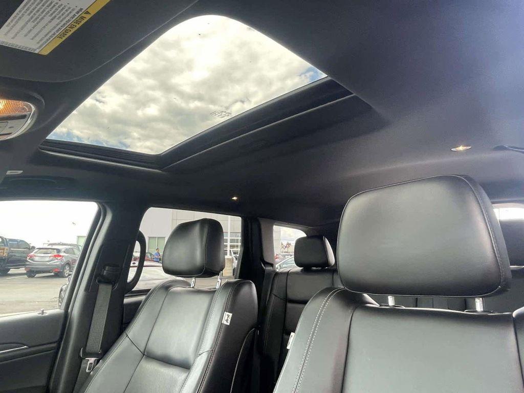 used 2021 Jeep Grand Cherokee car, priced at $27,160