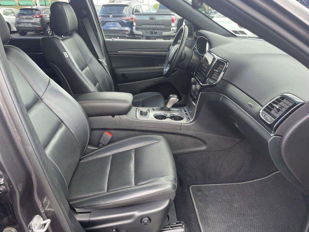 used 2021 Jeep Grand Cherokee car, priced at $27,160