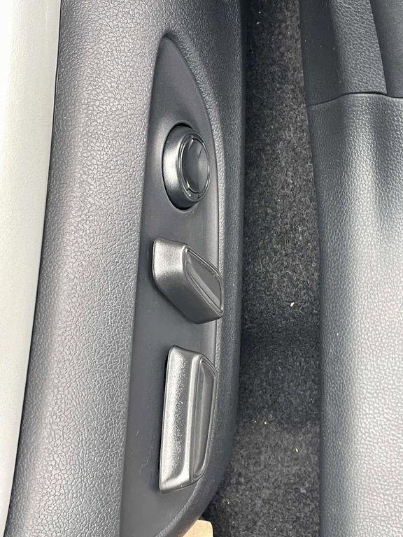 new 2025 Toyota RAV4 car, priced at $44,152