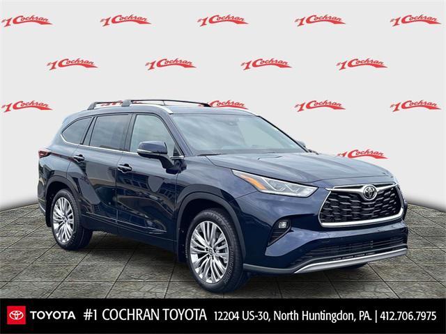 new 2025 Toyota Highlander car, priced at $53,867