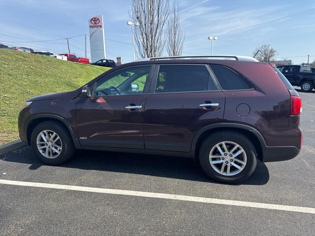 used 2015 Kia Sorento car, priced at $8,991