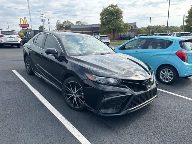 used 2022 Toyota Camry car, priced at $25,991