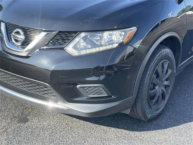 used 2016 Nissan Rogue car, priced at $10,250