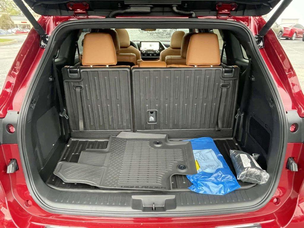 new 2026 Toyota Highlander car, priced at $54,146