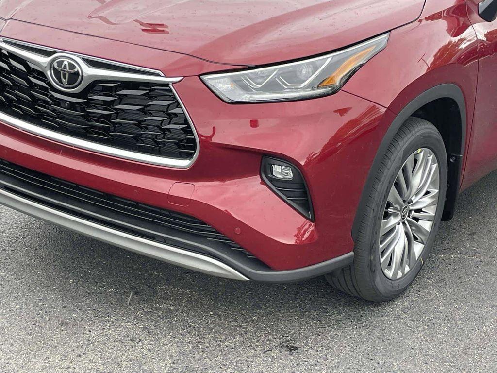 new 2026 Toyota Highlander car, priced at $54,146
