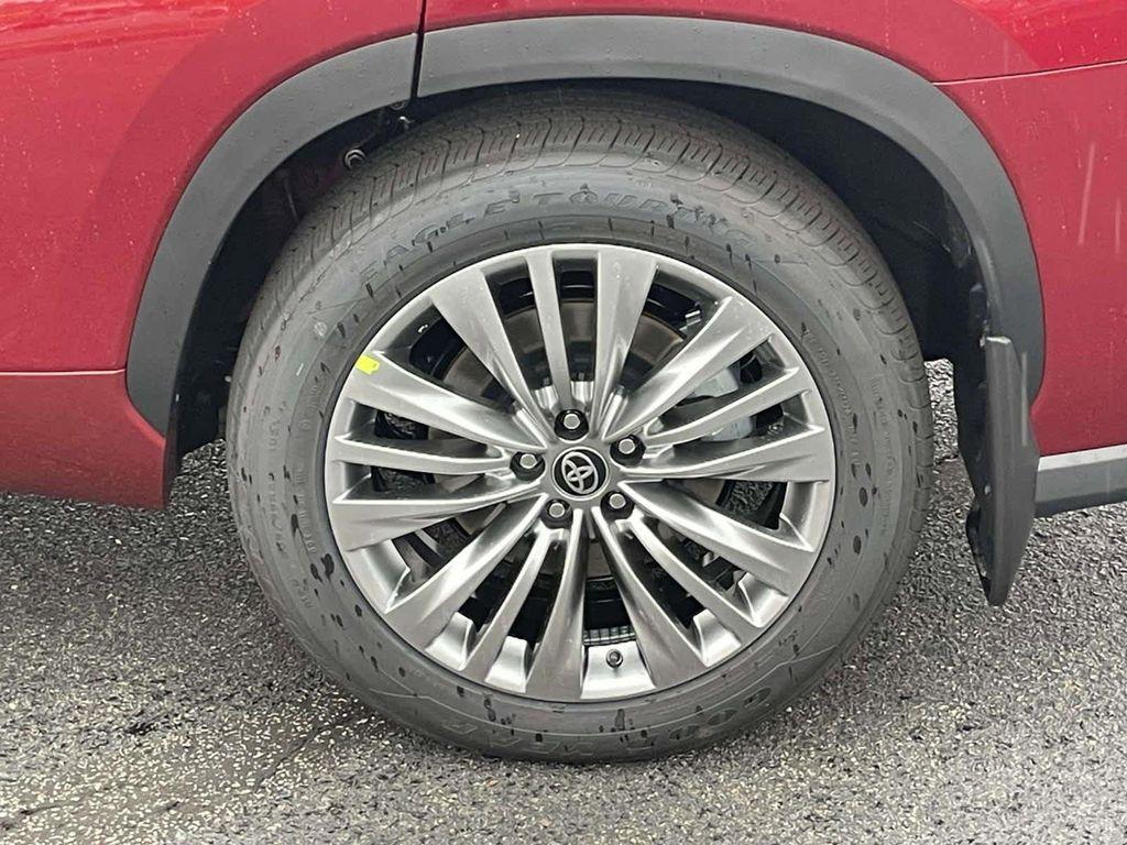 new 2026 Toyota Highlander car, priced at $54,146