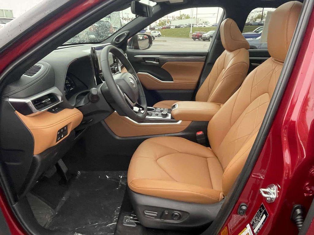 new 2026 Toyota Highlander car, priced at $54,146