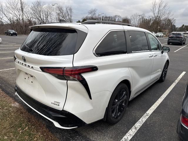 used 2022 Toyota Sienna car, priced at $42,991