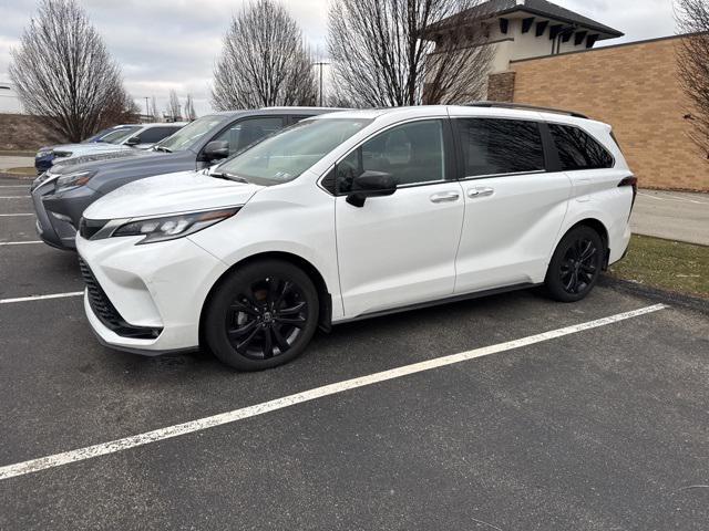 used 2022 Toyota Sienna car, priced at $42,991