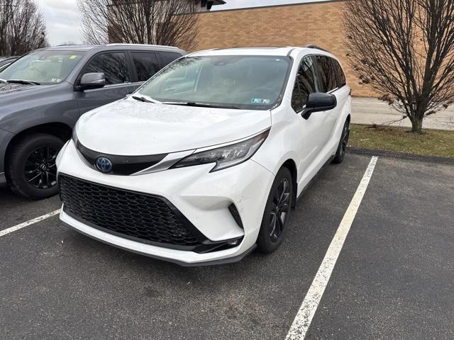 used 2022 Toyota Sienna car, priced at $42,991