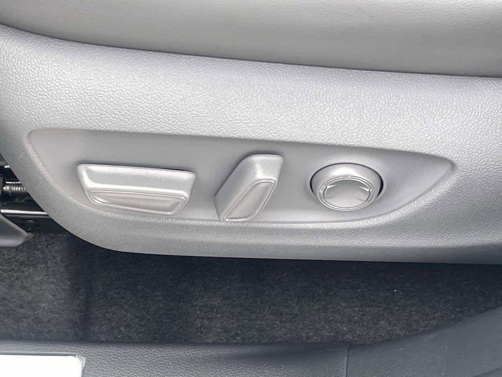 new 2026 Toyota Highlander car, priced at $51,168