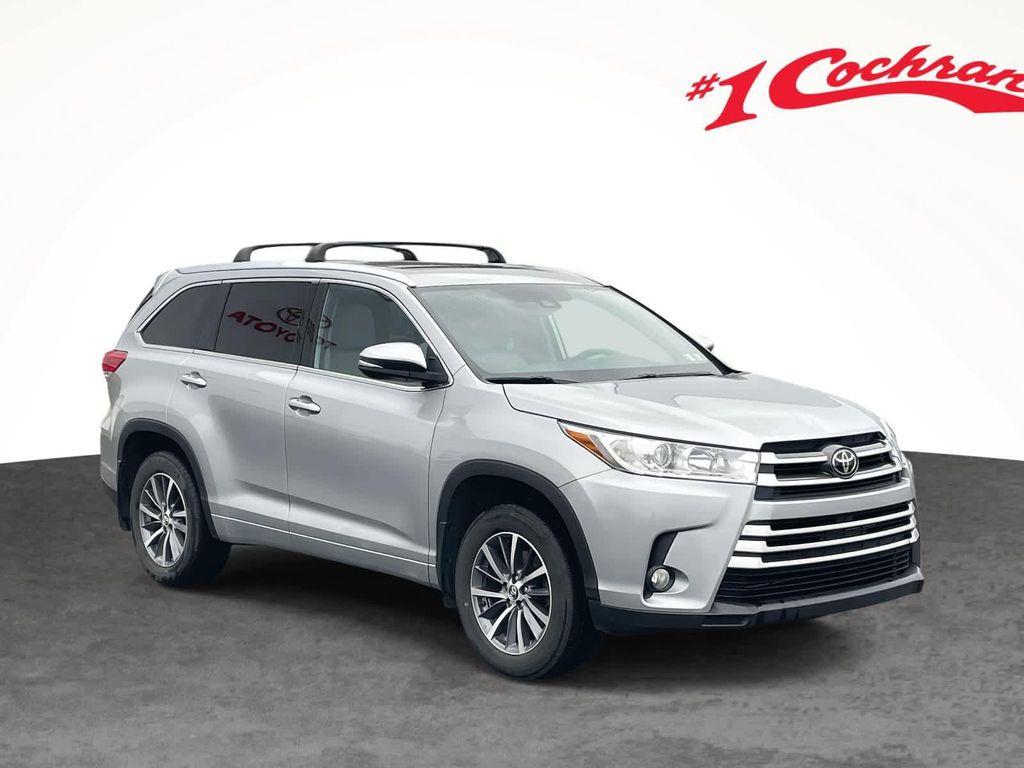 used 2018 Toyota Highlander car, priced at $23,456
