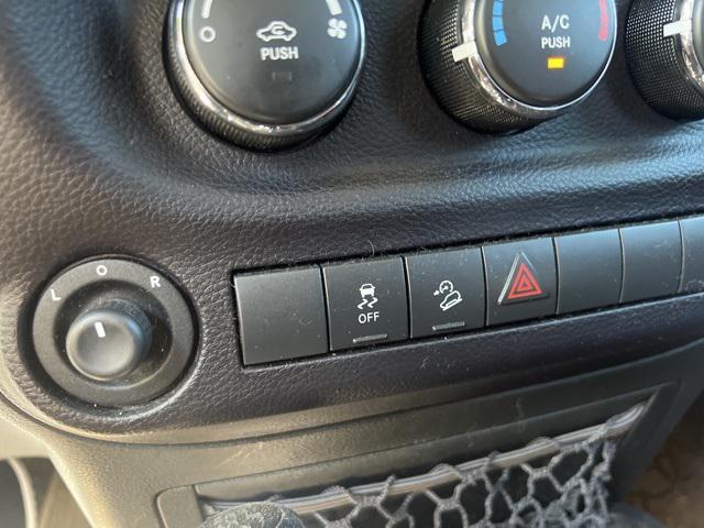 used 2015 Jeep Wrangler Unlimited car, priced at $16,778