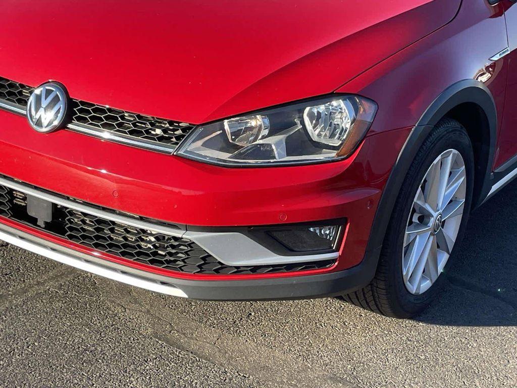 used 2017 Volkswagen Golf Alltrack car, priced at $13,567