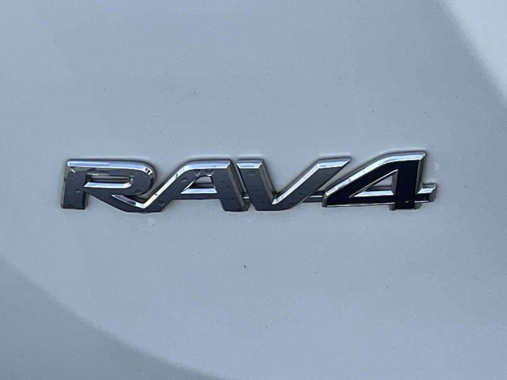 used 2015 Toyota RAV4 car, priced at $15,467