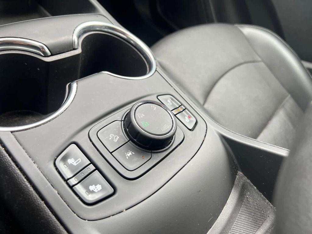 used 2022 GMC Terrain car, priced at $25,998