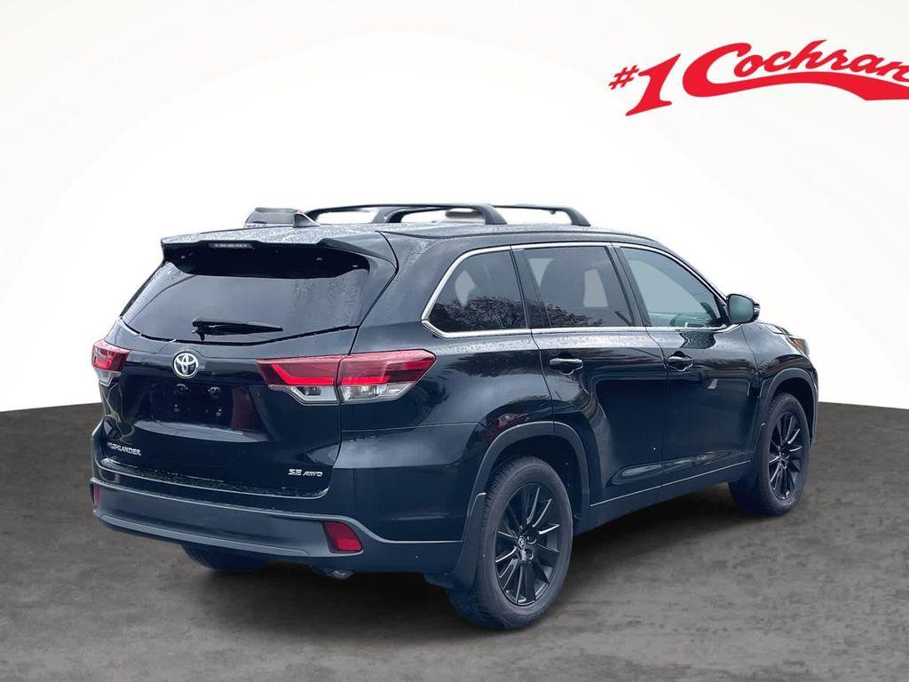 used 2019 Toyota Highlander car, priced at $23,448