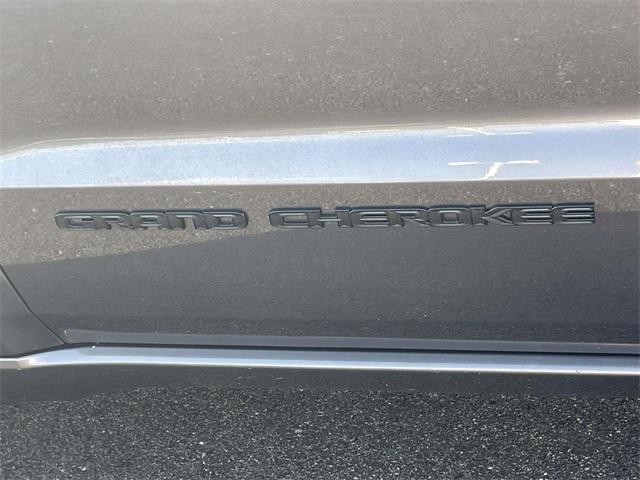 used 2018 Jeep Grand Cherokee car, priced at $15,750