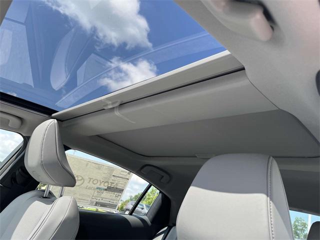 new 2025 Toyota Prius car, priced at $34,049