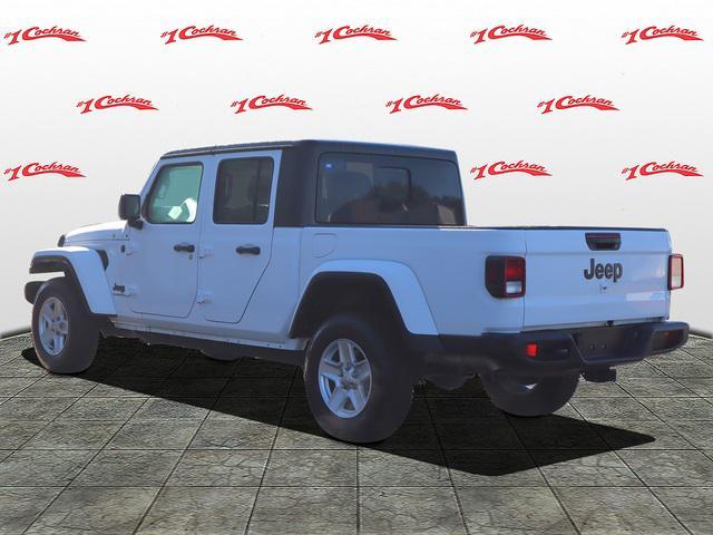 used 2022 Jeep Gladiator car, priced at $25,991