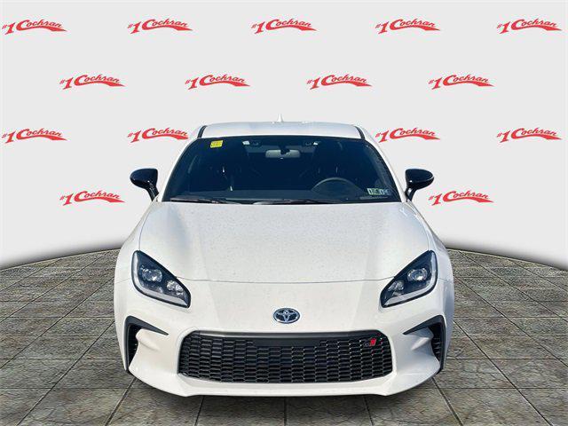 new 2025 Toyota GR86 car, priced at $36,354
