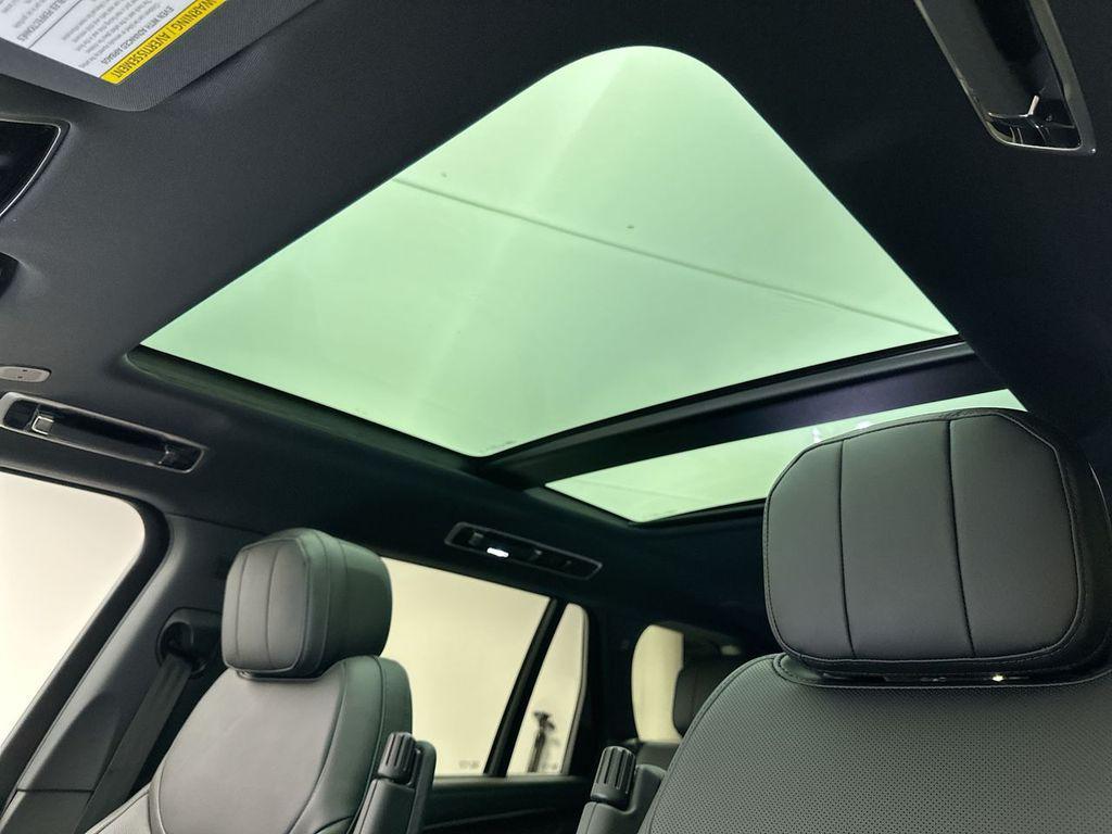 new 2025 Land Rover Range Rover car, priced at $145,425