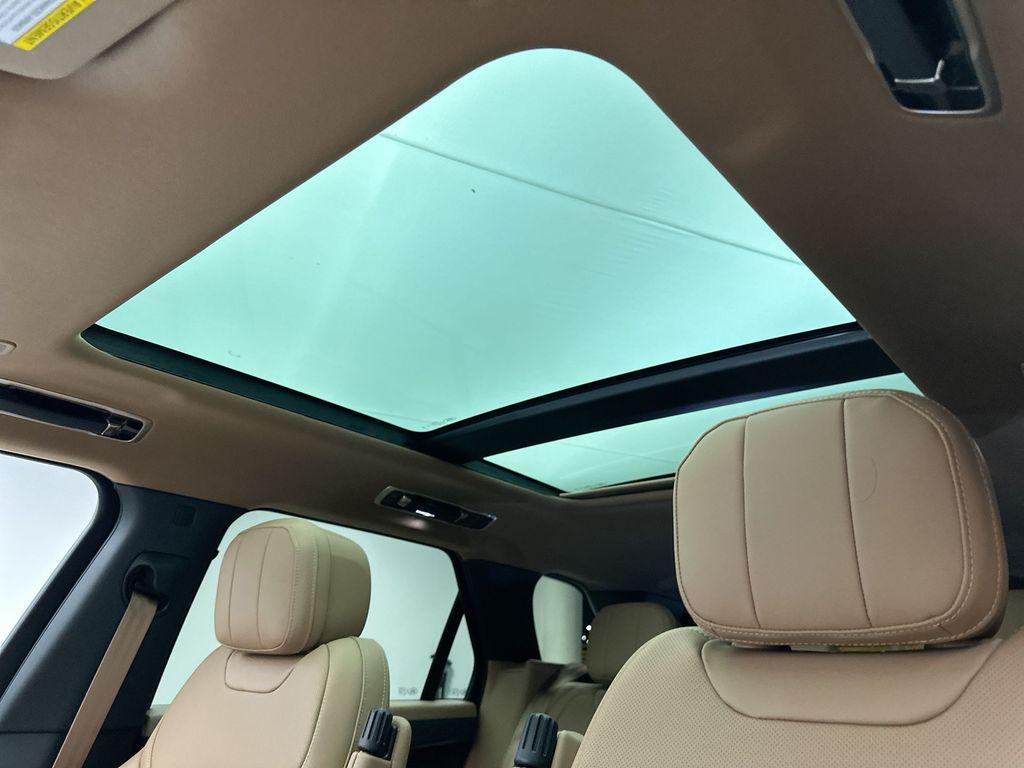 new 2025 Land Rover Range Rover Sport car, priced at $91,385
