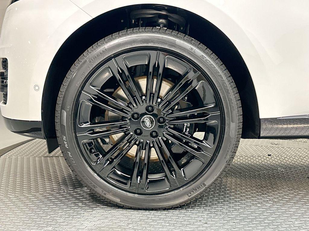new 2025 Land Rover Range Rover car, priced at $163,150