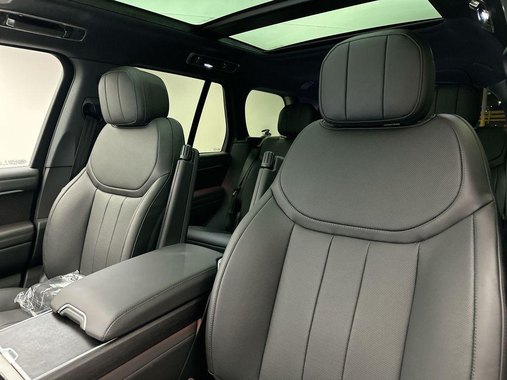 new 2025 Land Rover Range Rover car, priced at $143,605