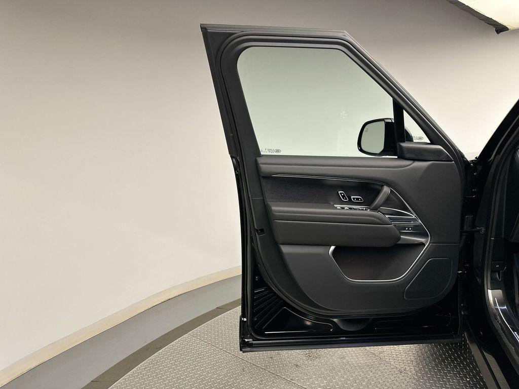 new 2025 Land Rover Range Rover car, priced at $143,605