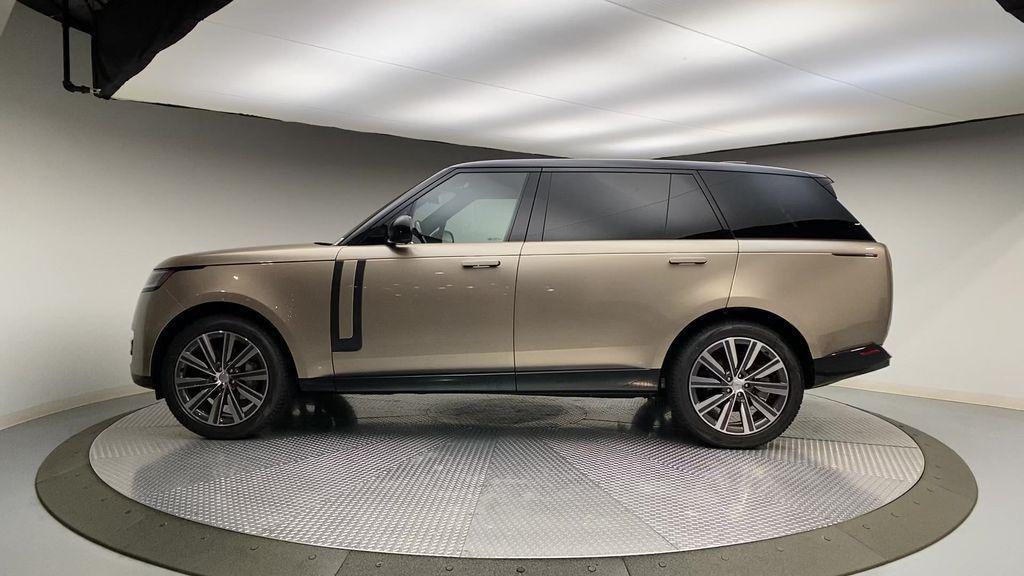 used 2023 Land Rover Range Rover car, priced at $104,998