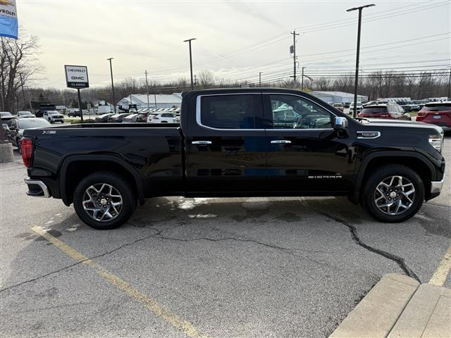 new 2025 GMC Sierra 1500 car, priced at $62,442
