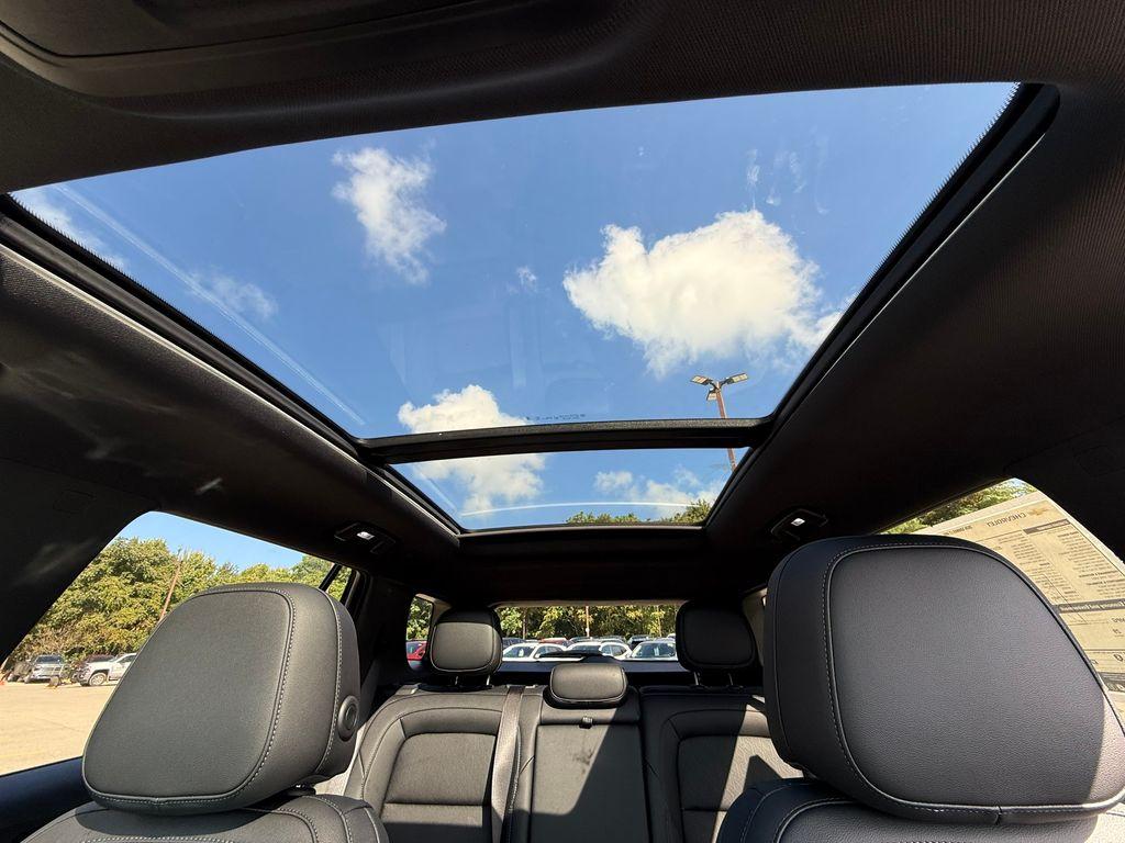 new 2026 Chevrolet Equinox car, priced at $35,207