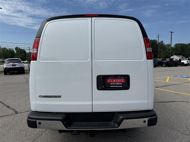 new 2025 Chevrolet Express 3500 car, priced at $52,390