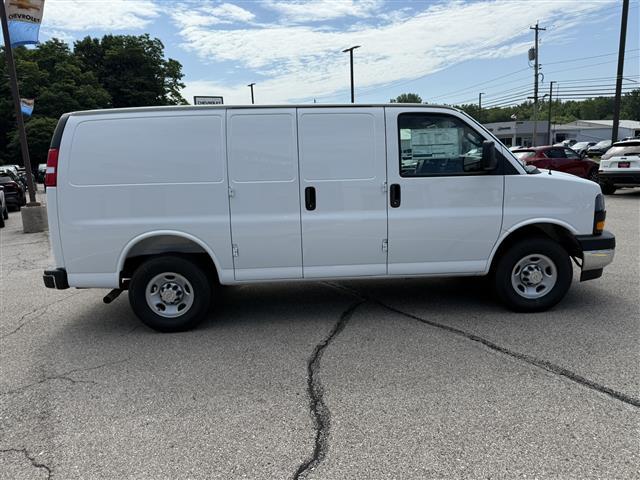 new 2025 Chevrolet Express 3500 car, priced at $52,390