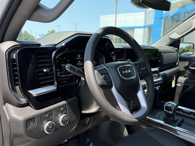 new 2025 GMC Sierra 1500 car, priced at $55,851