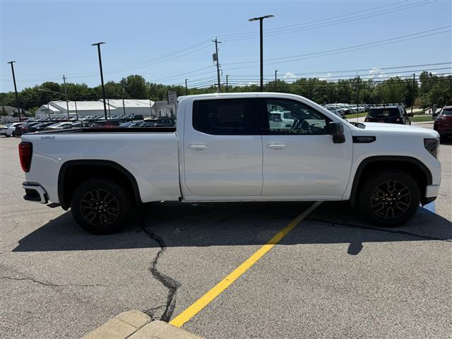new 2025 GMC Sierra 1500 car, priced at $55,851