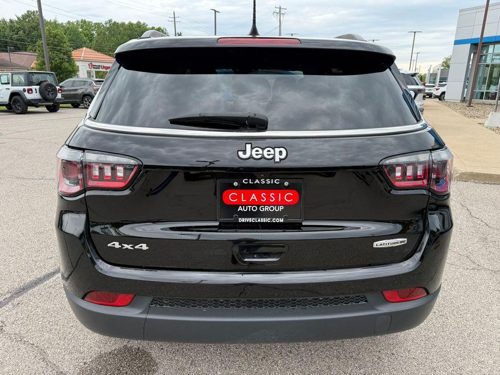 used 2022 Jeep Compass car, priced at $23,647