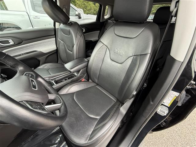 used 2022 Jeep Compass car, priced at $23,647