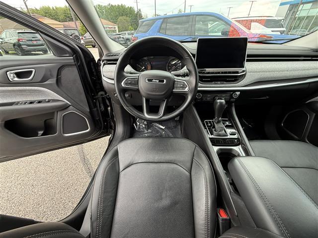 used 2022 Jeep Compass car, priced at $23,647