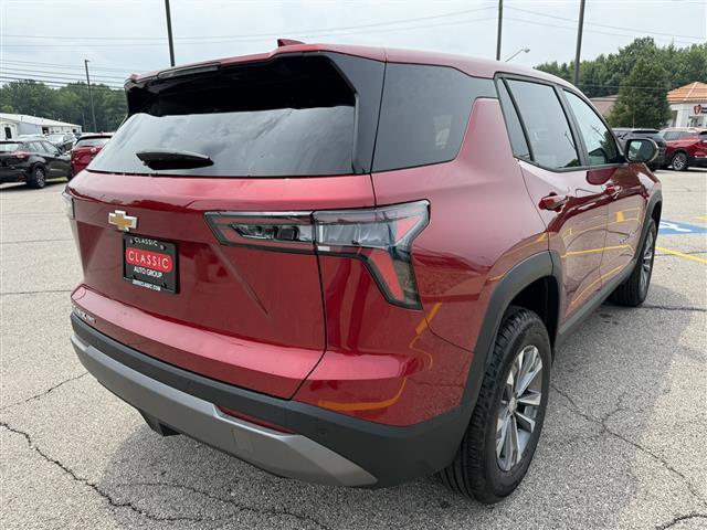 new 2026 Chevrolet Equinox car, priced at $31,659